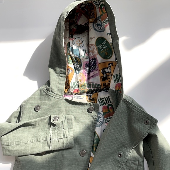 Super cute Genuine Kids/OshKosh fall coat! Fun, stylish, and adorable! - Picture 1 of 4